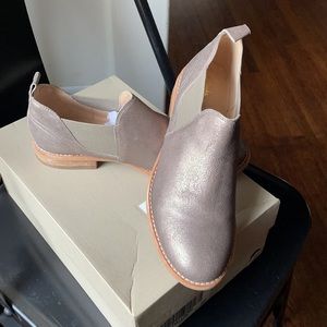 Clarks Edenvale Page Slip-on WMNS size 9 medium